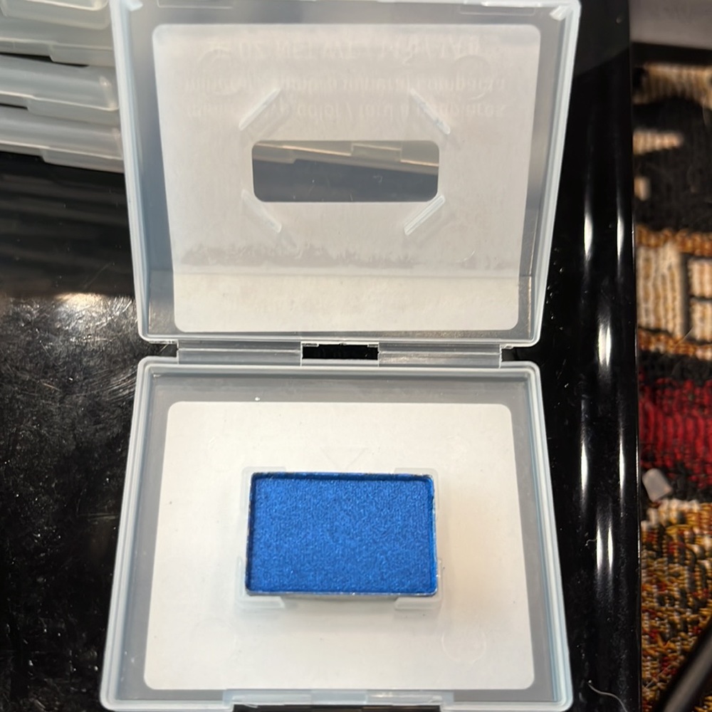Mary Kay eye color